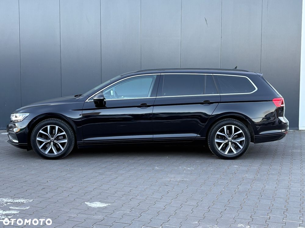 Volkswagen Passat Variant 2.0 TDI EVO Business DSG - 4