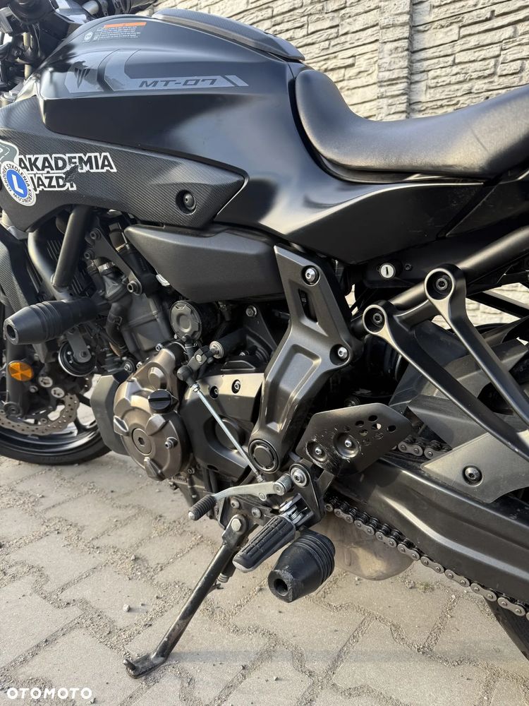 Yamaha MT - 9