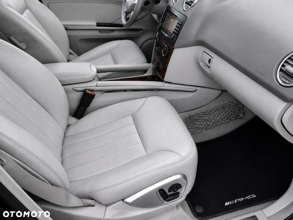 Mercedes-Benz ML 320 CDI 4Matic 7G-TRONIC - 20