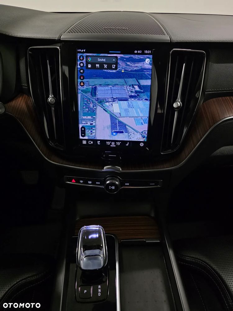 Volvo XC 60 B5 D AWD Geartronic Inscription - 10