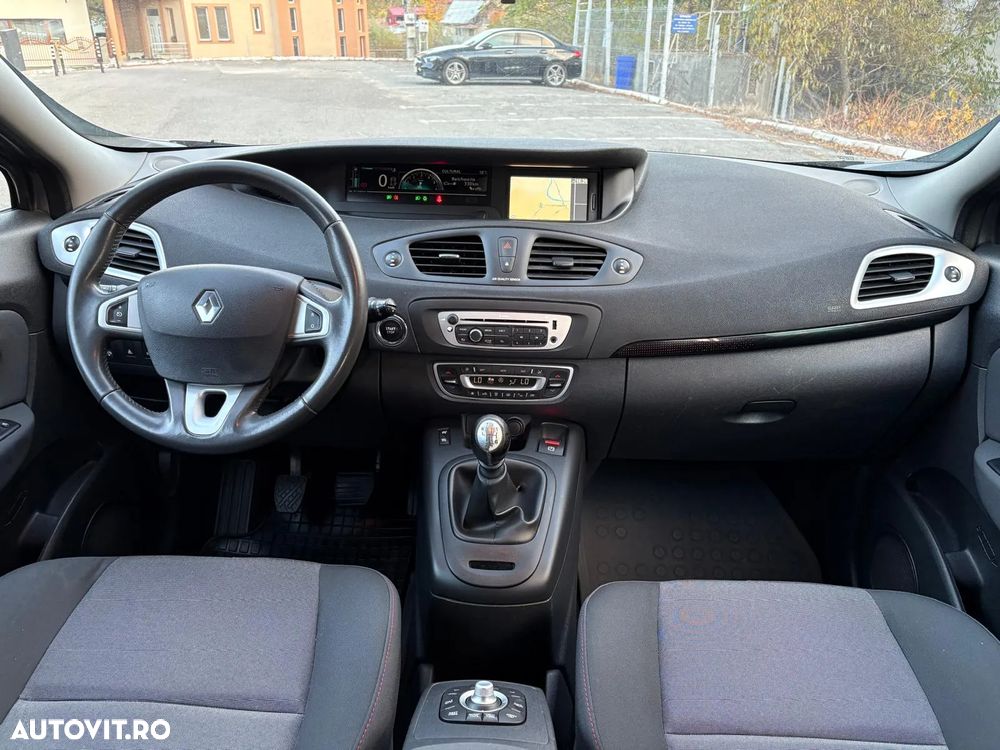Renault Grand Scenic dCi 110 LIMITED - 6