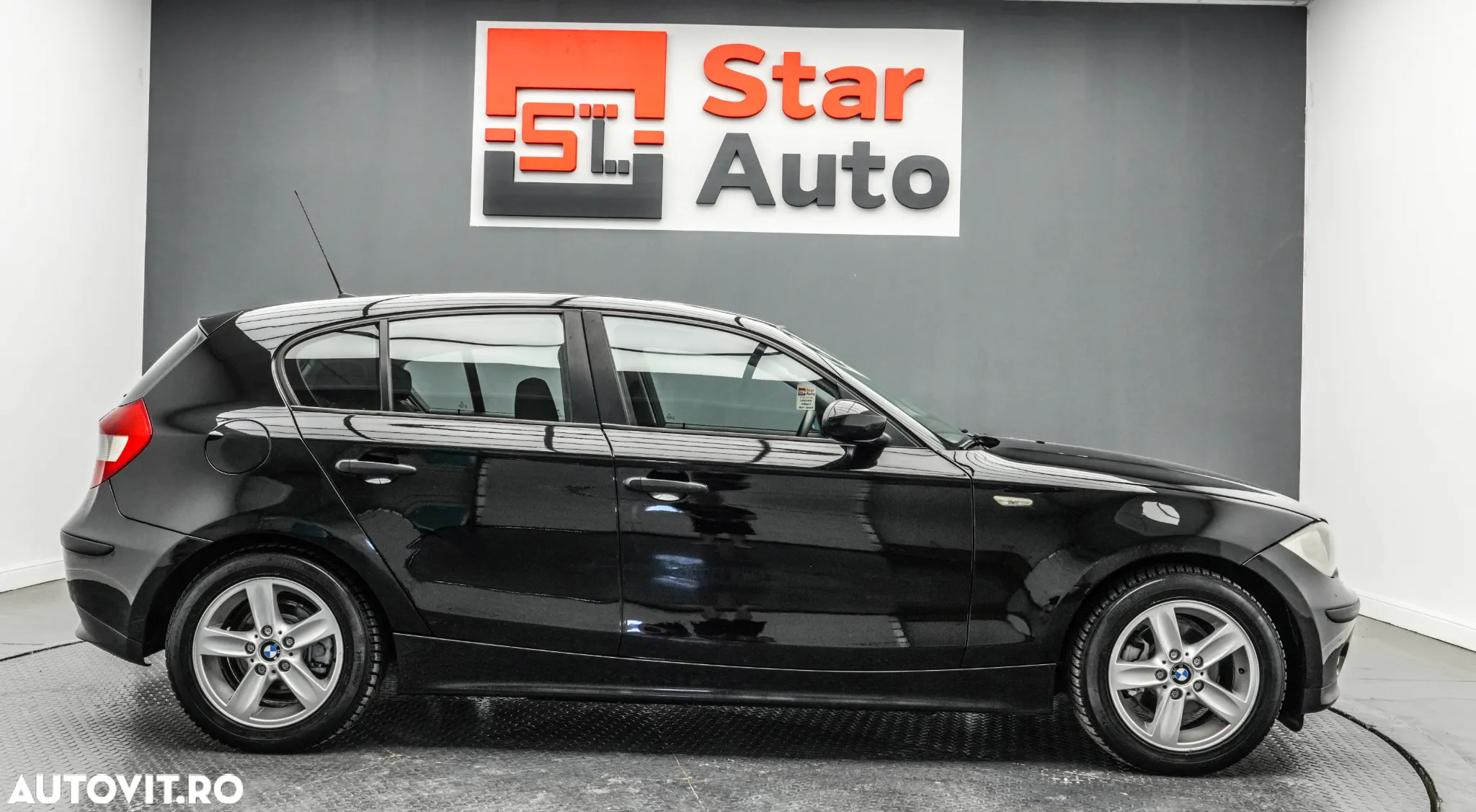 BMW Seria 1 116i - 10
