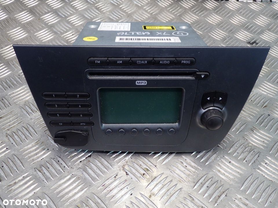 RADIO CD MP3 SEAT LEON II TOLEDO III ALTEA 5P1035186B RADOM - 1