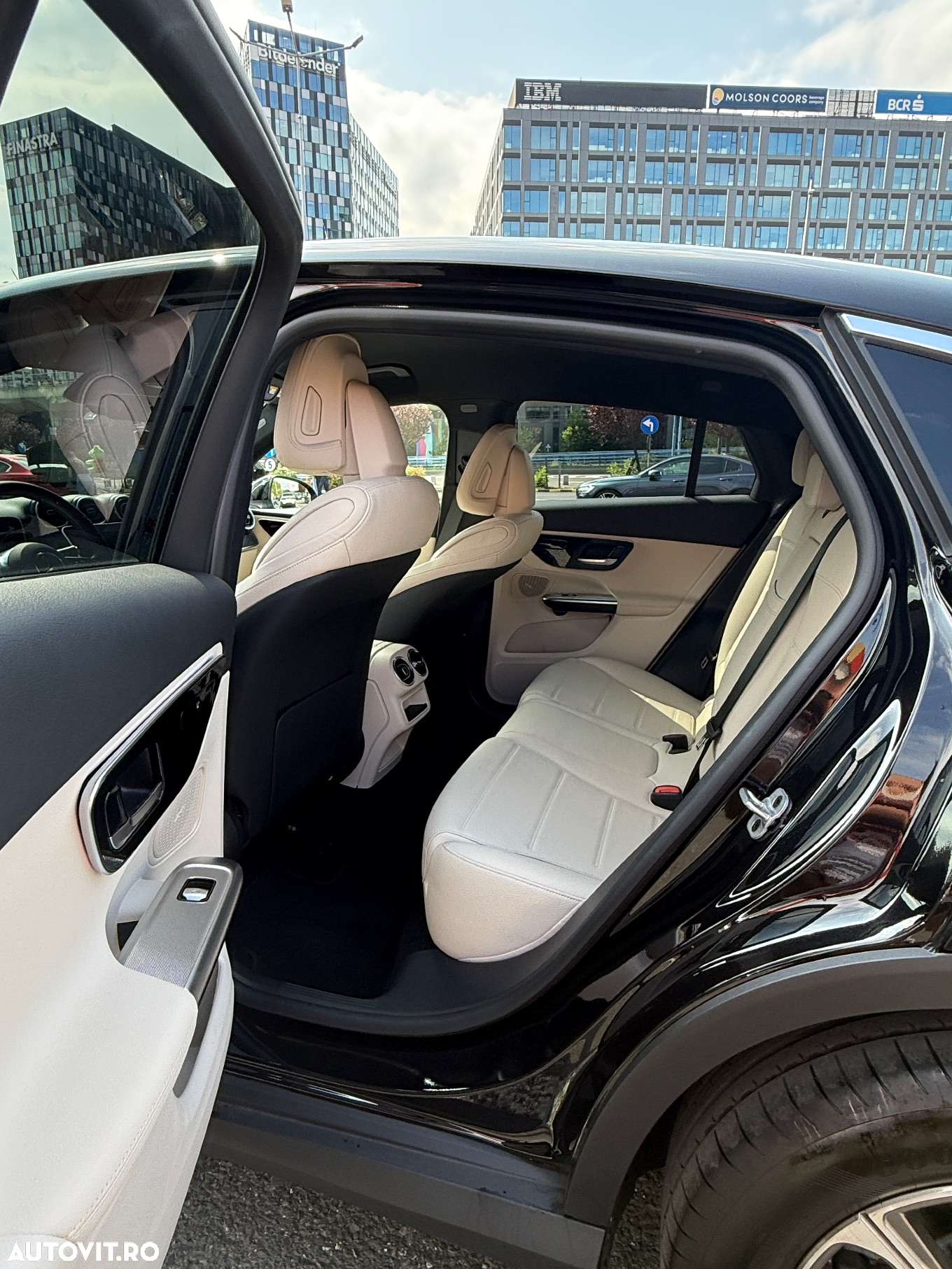 Mercedes-Benz GLC 200 4MATIC MHEV - 16