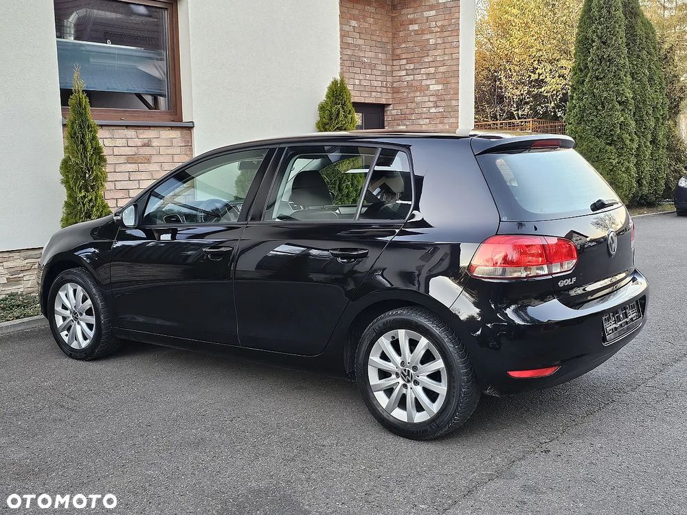 Volkswagen Golf - 15