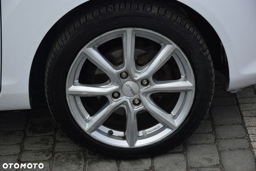 Ford Fiesta - 11