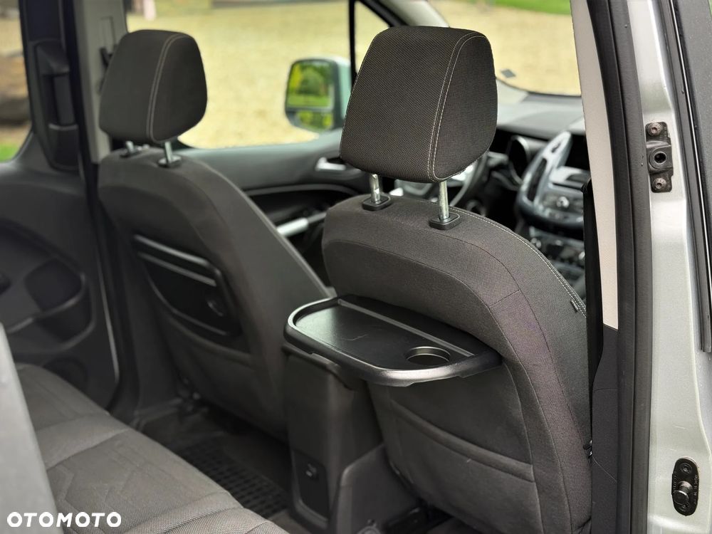 Ford Tourneo Connect 1.5 TDCi Titanium - 19