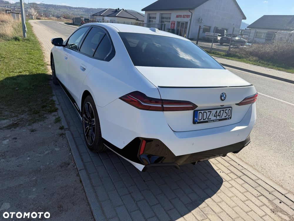 BMW Seria 5 520d xDrive mHEV - 7