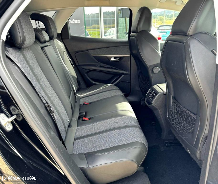Peugeot 3008 1.5 BlueHDi Allure - 15
