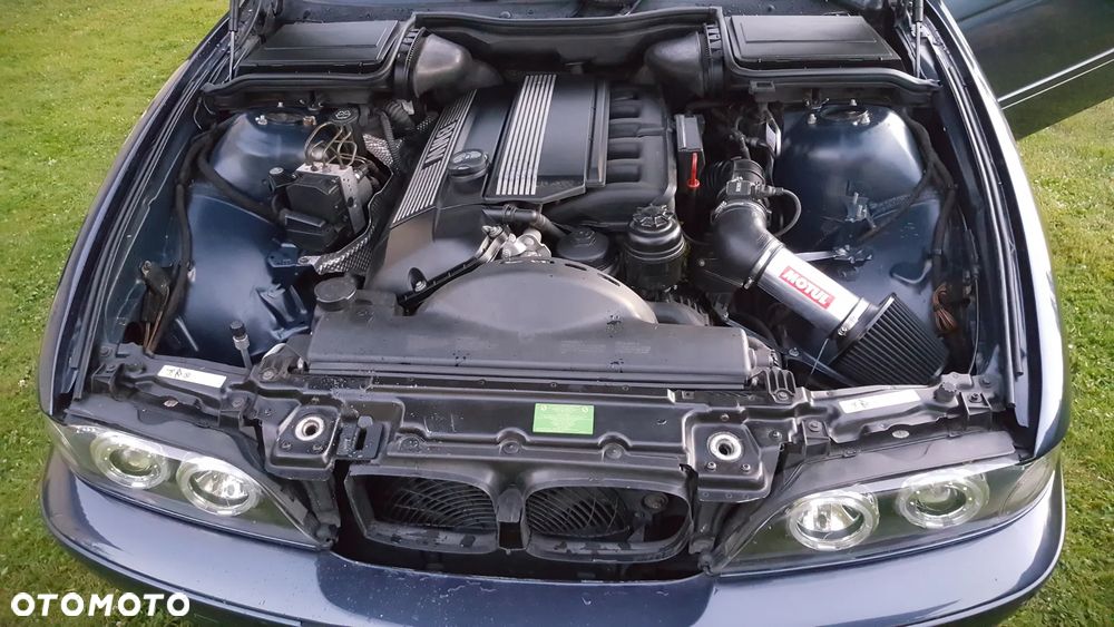 BMW Seria 5 - 8