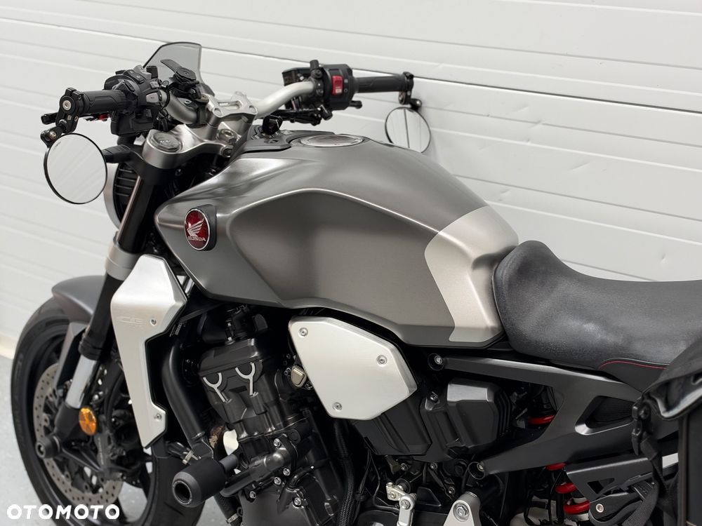 Honda CB - 26