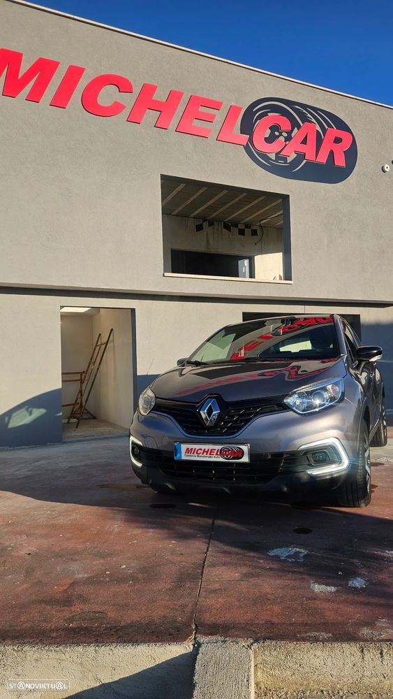 Renault Captur 1.5 dCi Initiale Paris EDC - 5
