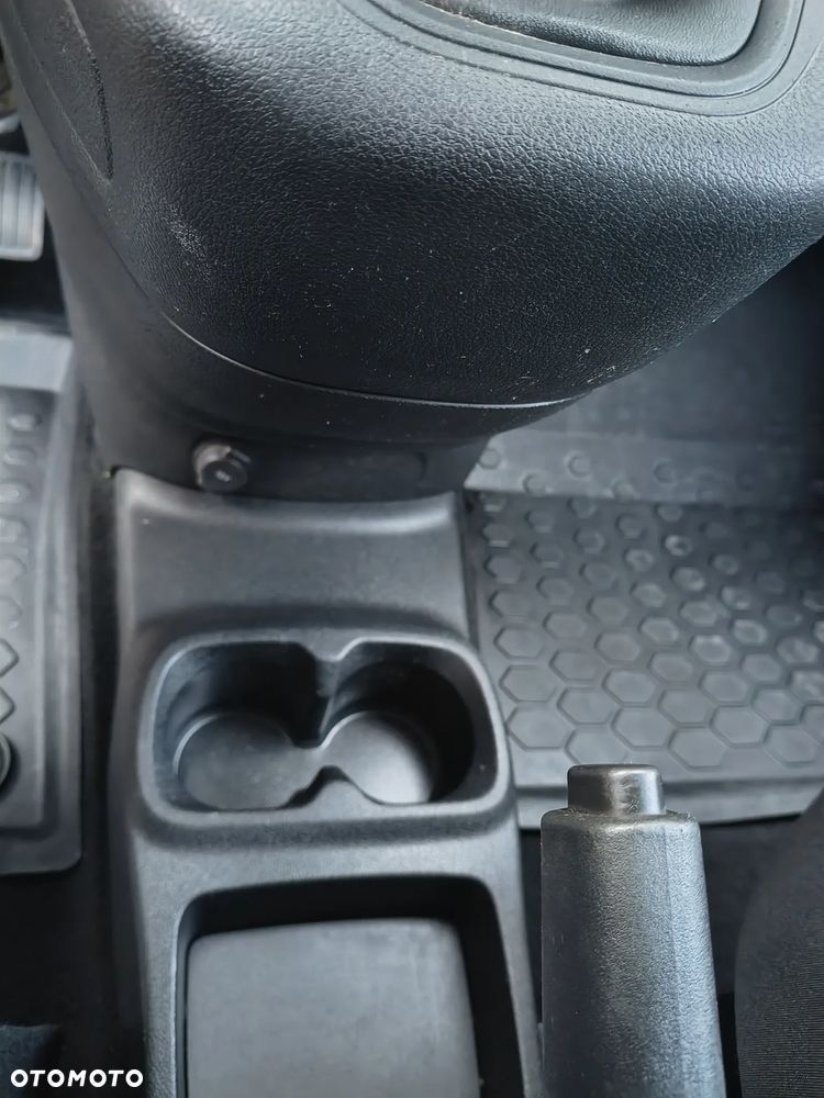 Opel Combo XL - 26