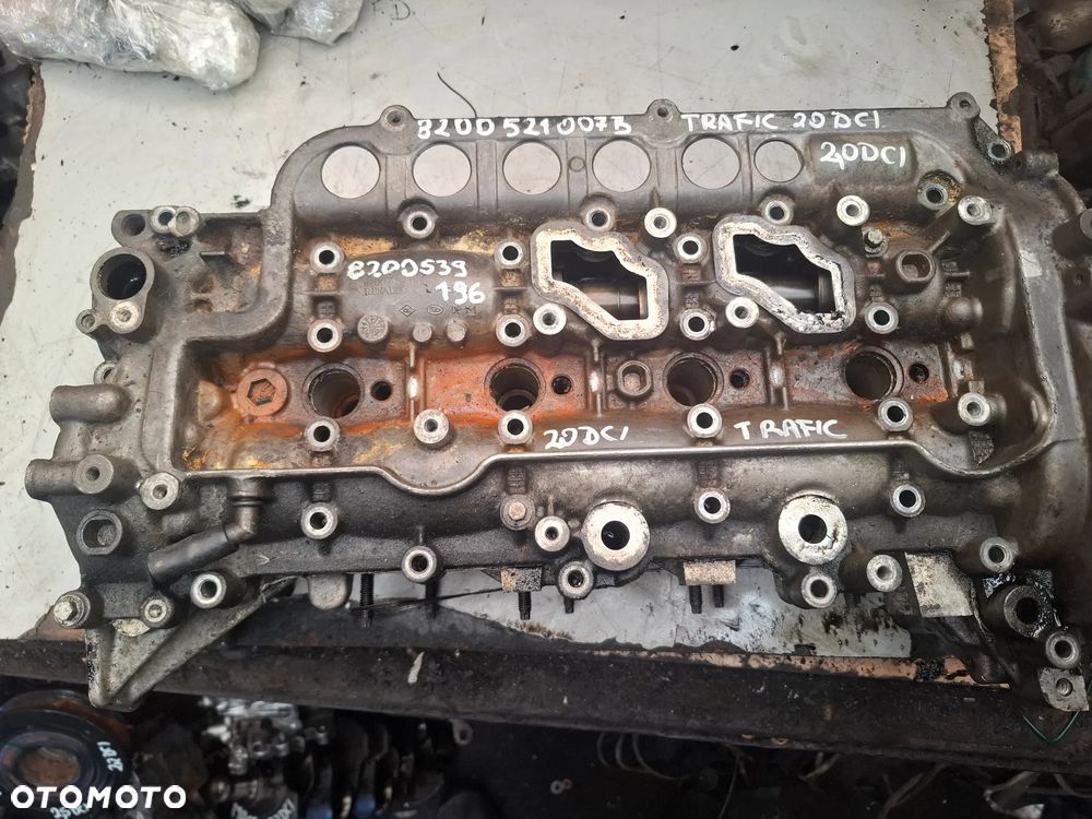 Renault trafic vivaro OPEL 2,0DCI  głowica 8200521007b pokrywa wałki 8200539196 8200808824 - 5