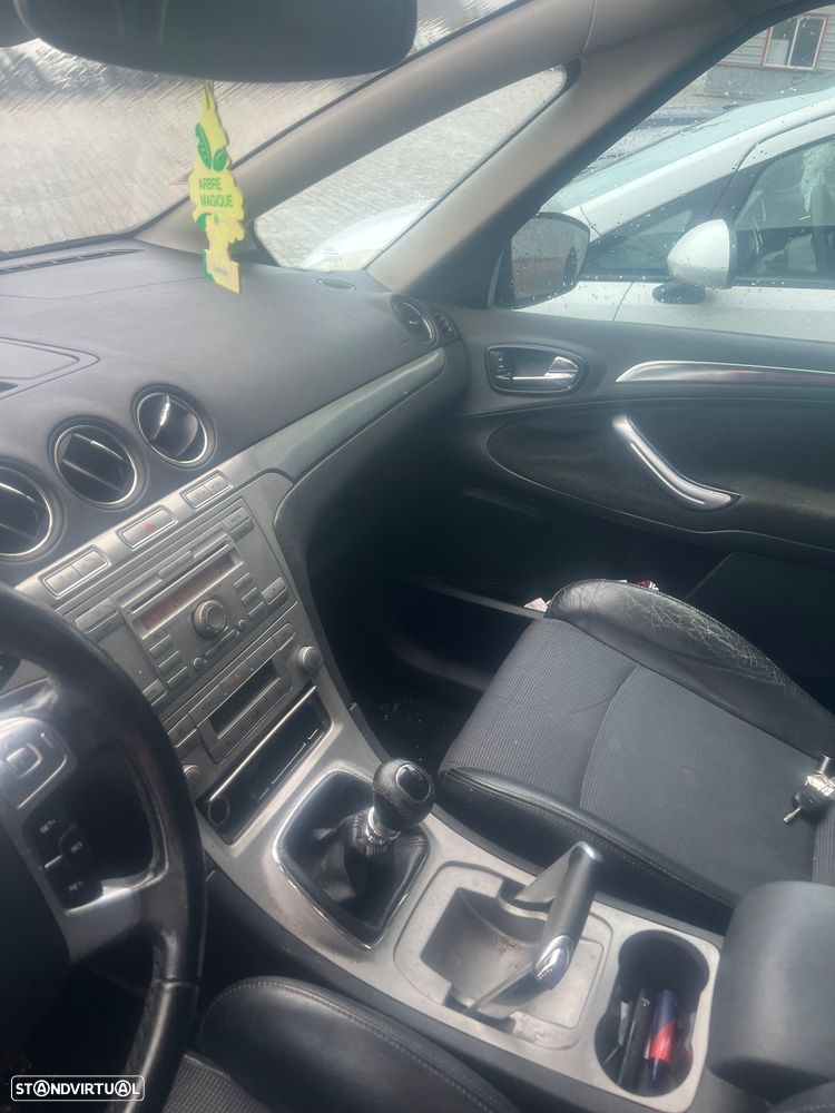 Ford S-Max 1.8 TDCi Titanium 7L - 9