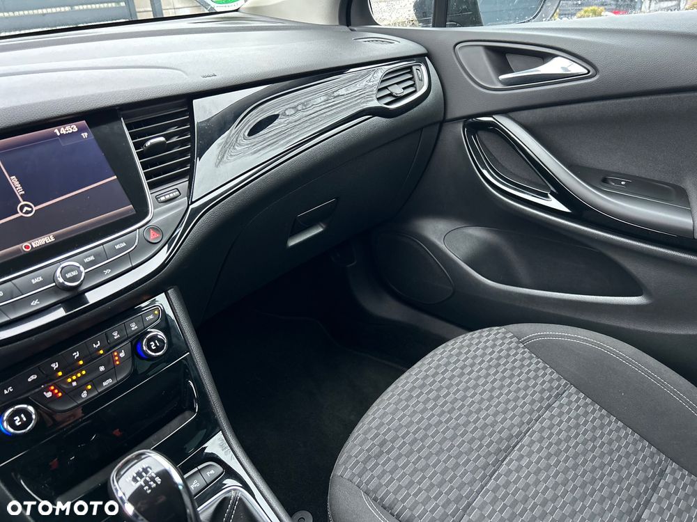 Opel Astra 1.4 Turbo Innovation - 25