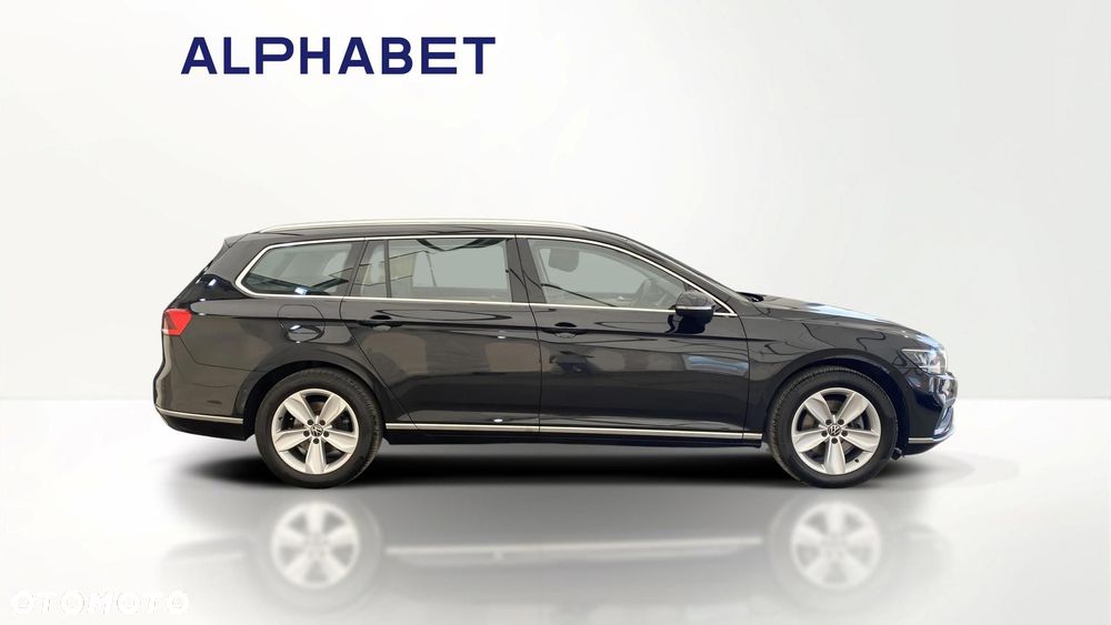 Volkswagen Passat - 6