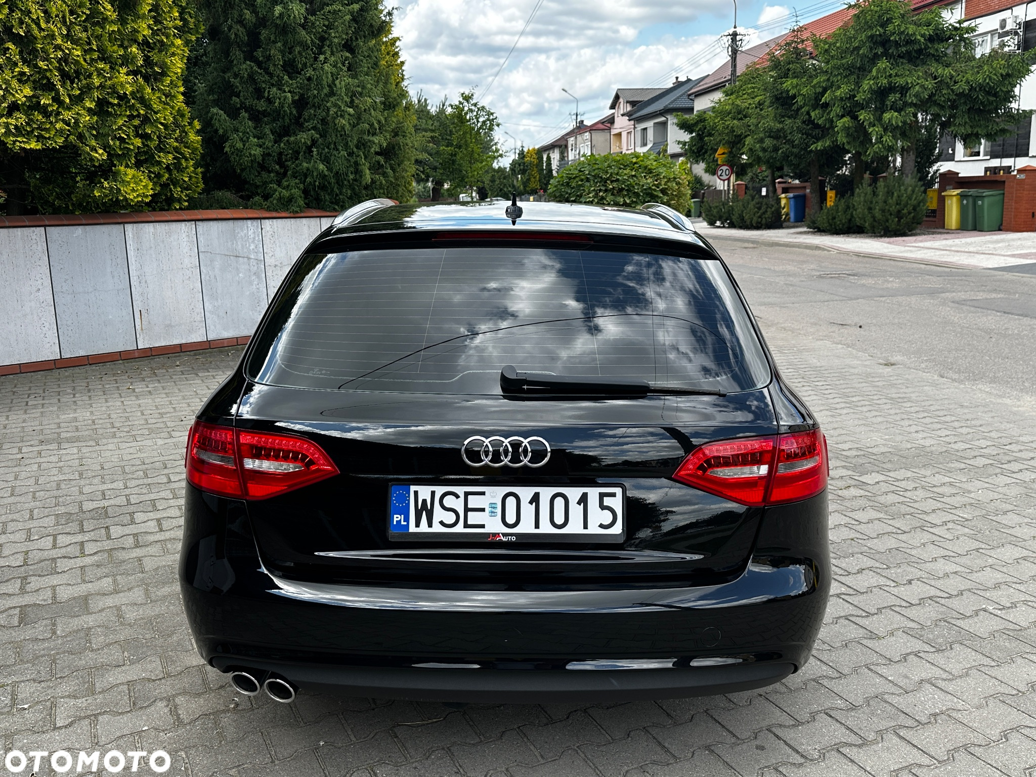 Audi A4 Avant 2.0 TDI DPF Ambiente - 9