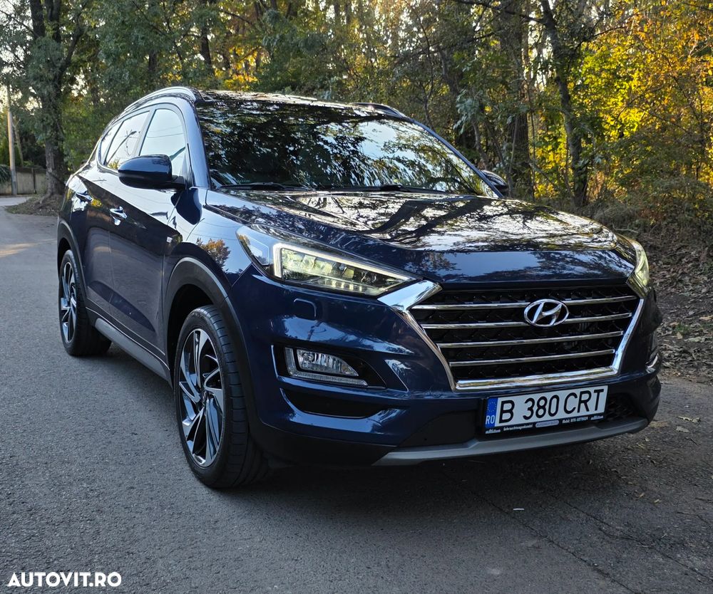 Hyundai Tucson 2.0 CRDI 4WD 8AT Luxury - 11