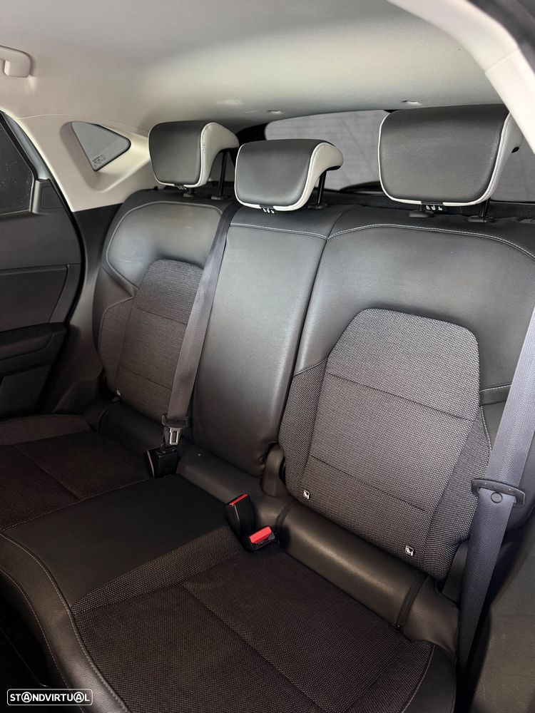Renault Captur 1.6 E-Tech Plug-In Intens - 41