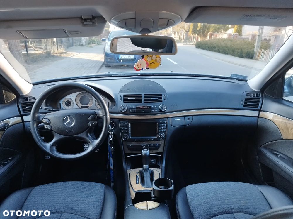 Mercedes-Benz Klasa E 280 CDI 4-Matic Classic - 2