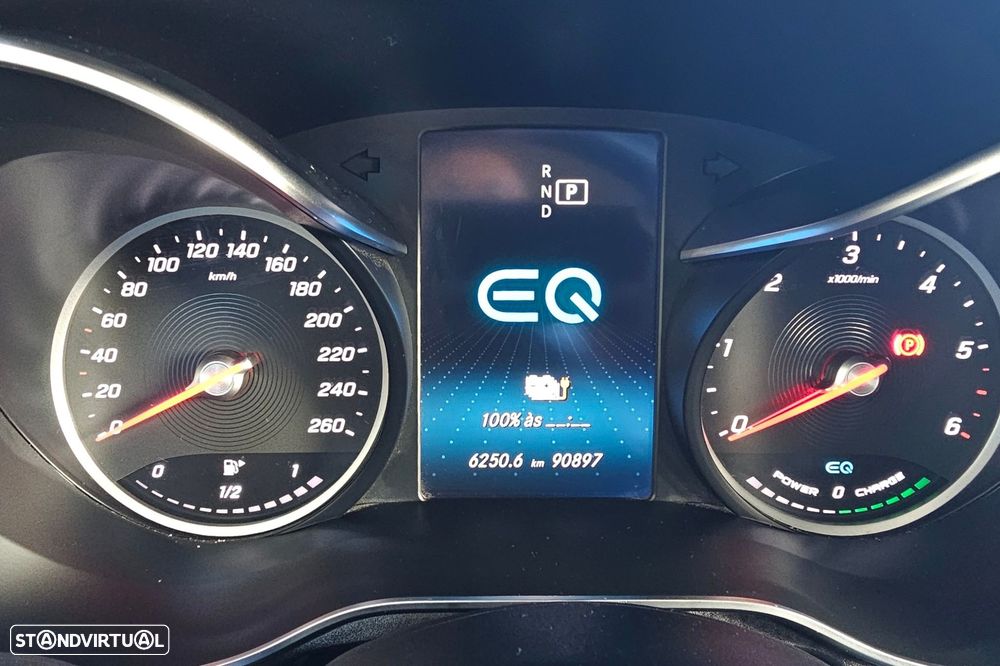 Mercedes-Benz GLC 300 - 17