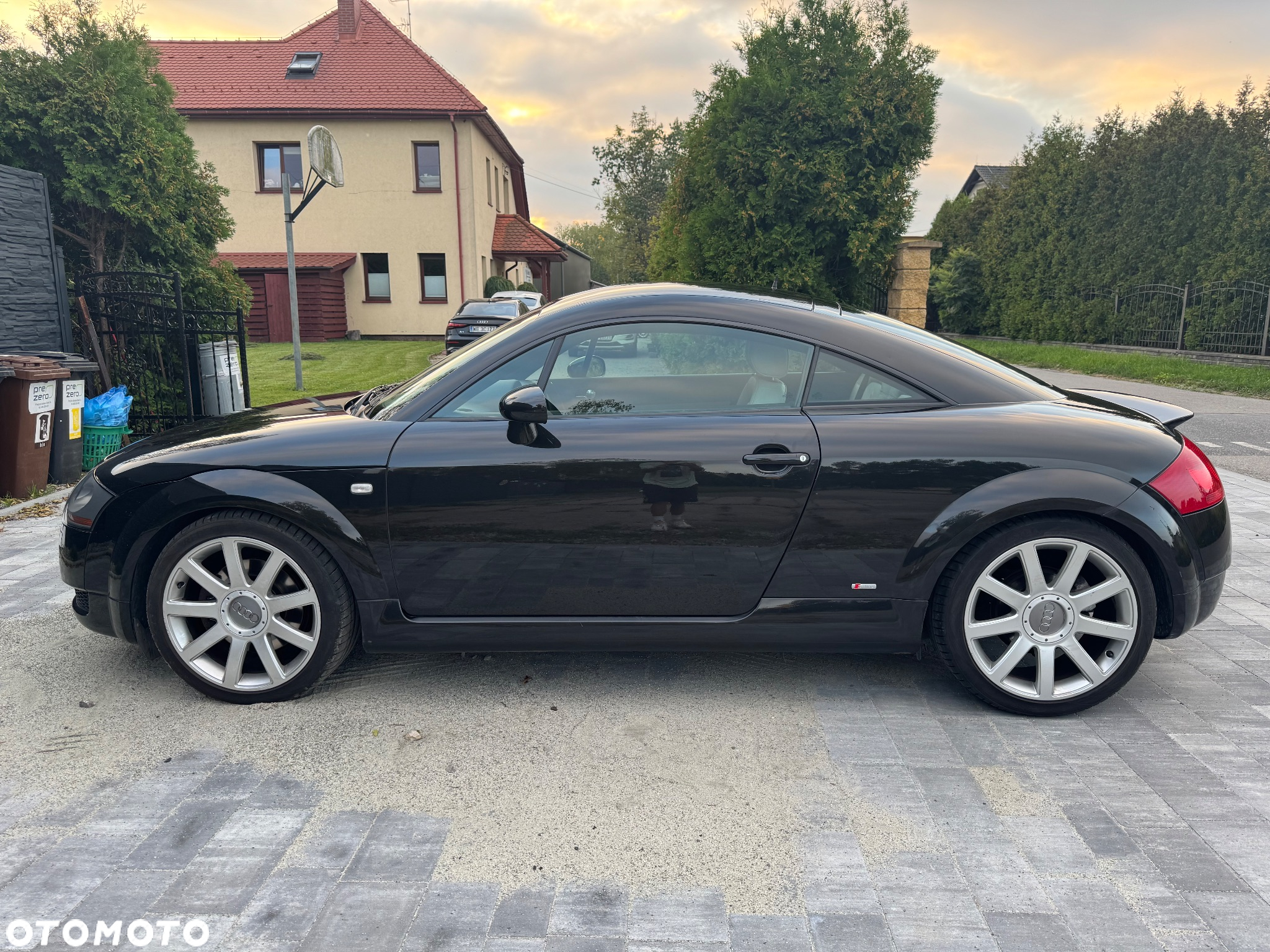 Audi TT Coupé - 4