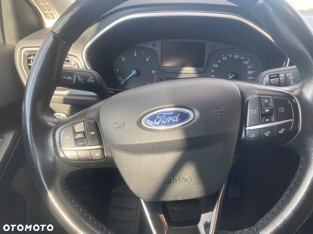 Ford Focus - 12