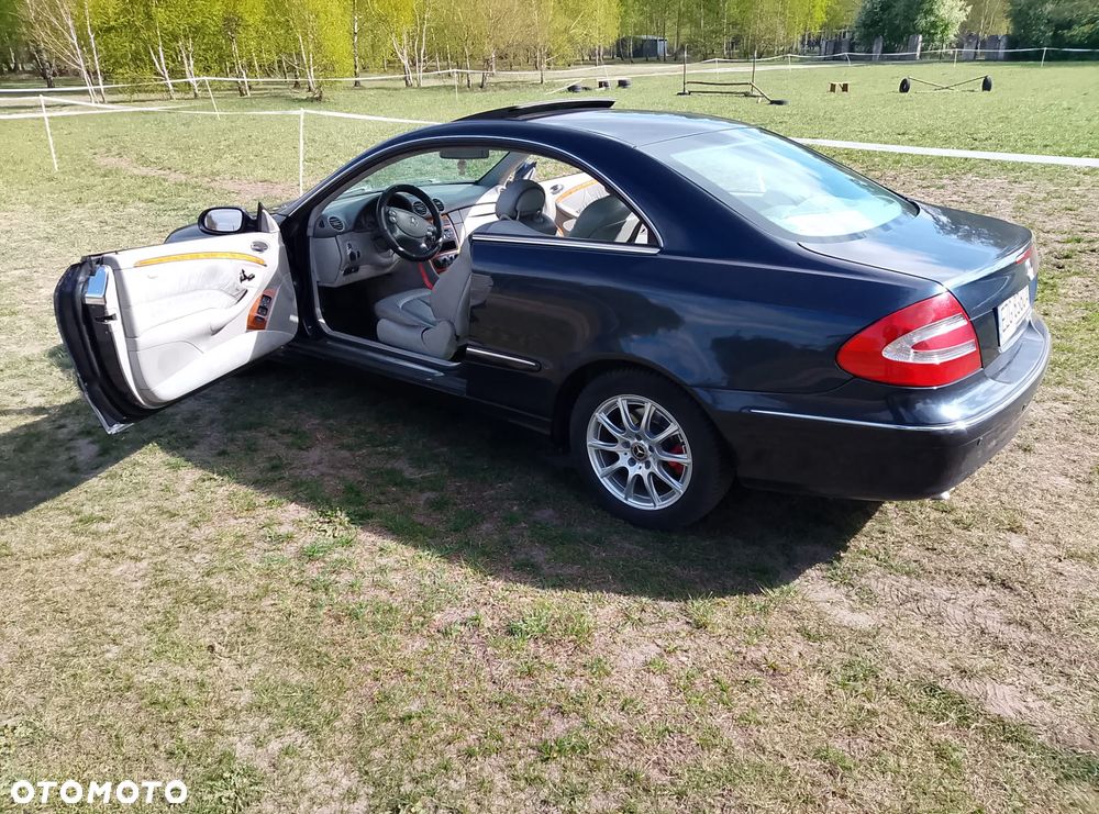 Mercedes-Benz CLK - 20