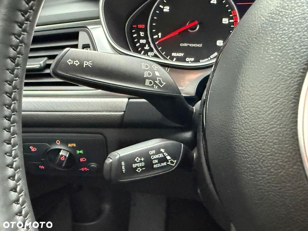 Audi A6 Allroad - 32