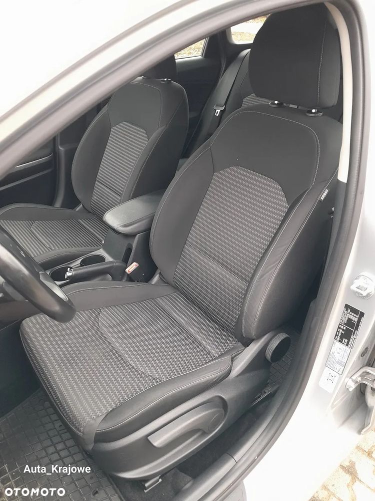 Kia Ceed 1.5 T-GDI M - 24