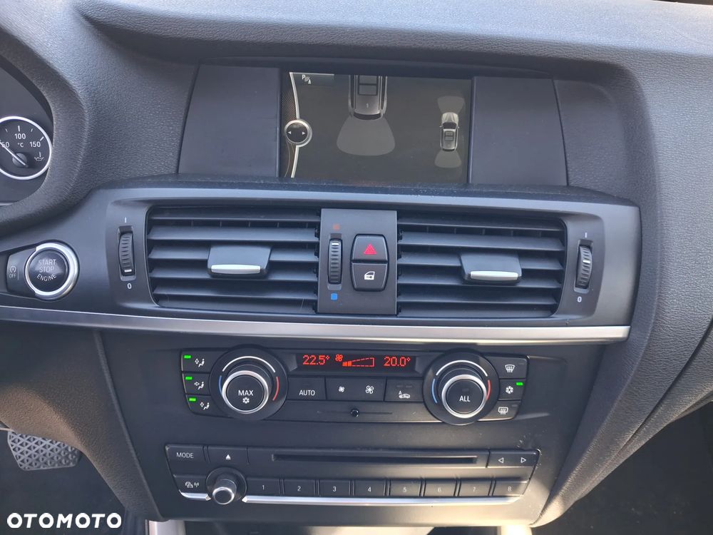 BMW X3 xDrive20d - 14