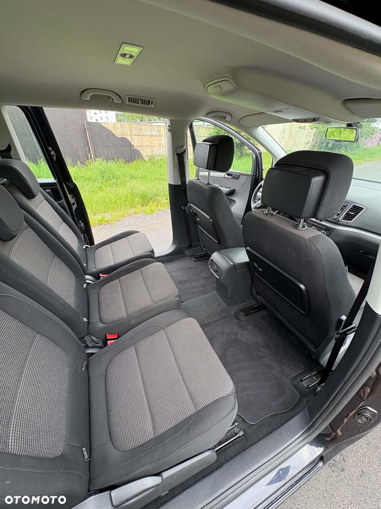 Volkswagen Sharan 1.4 TSI BMT Comfortline - 12