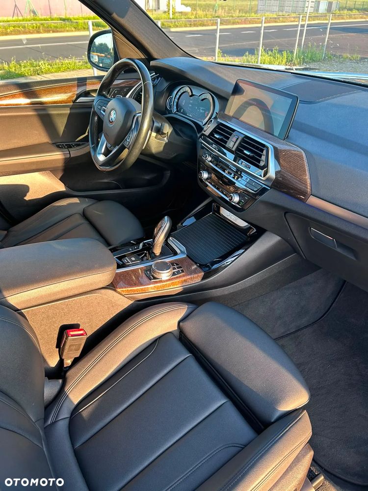 BMW X3 xDrive30i GPF Advantage sport - 31