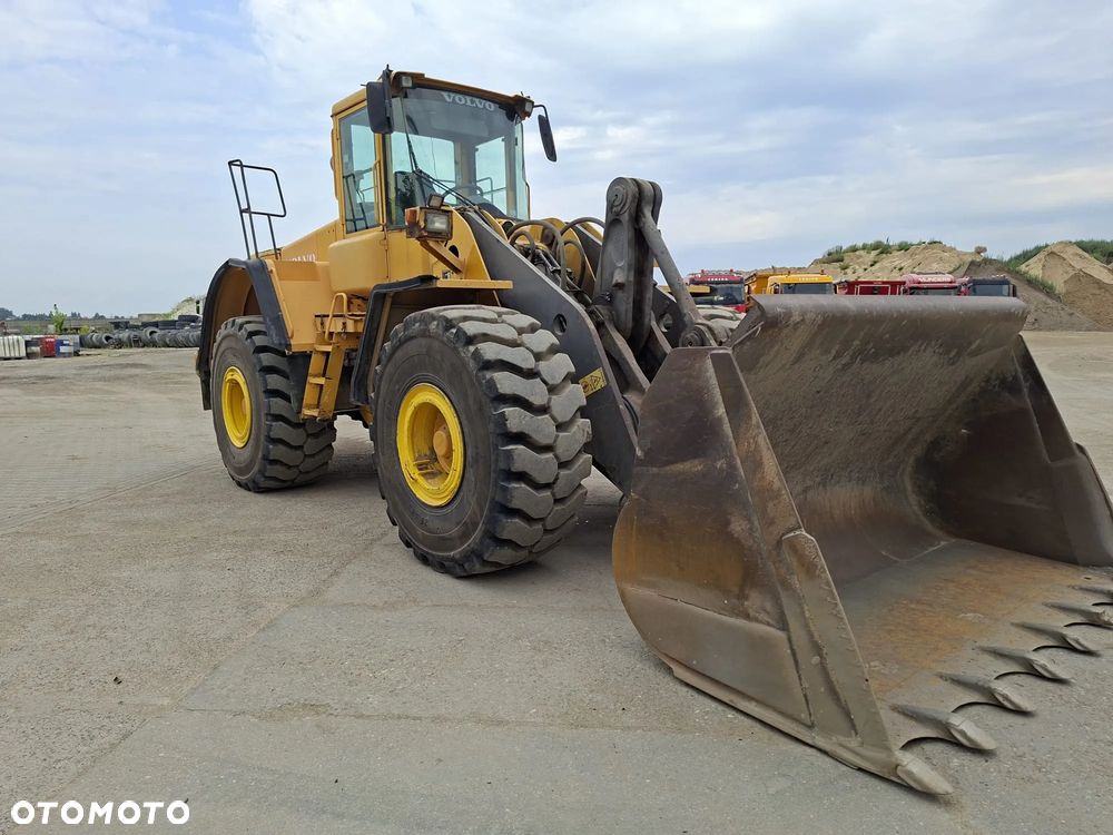 Volvo L150E - 16