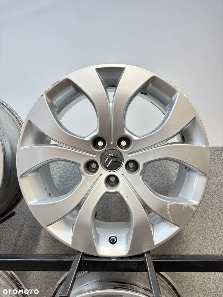 4 Felgi Alu. Citroen C5 II, Jumpy 17" - 9