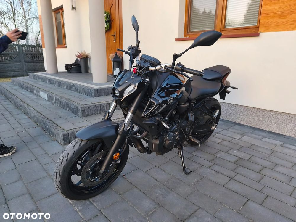 Yamaha MT - 6