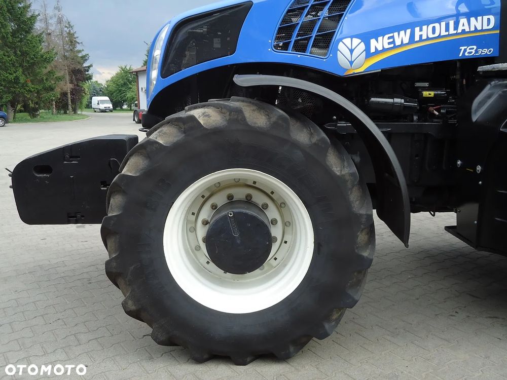 New Holland T8.390 - 8