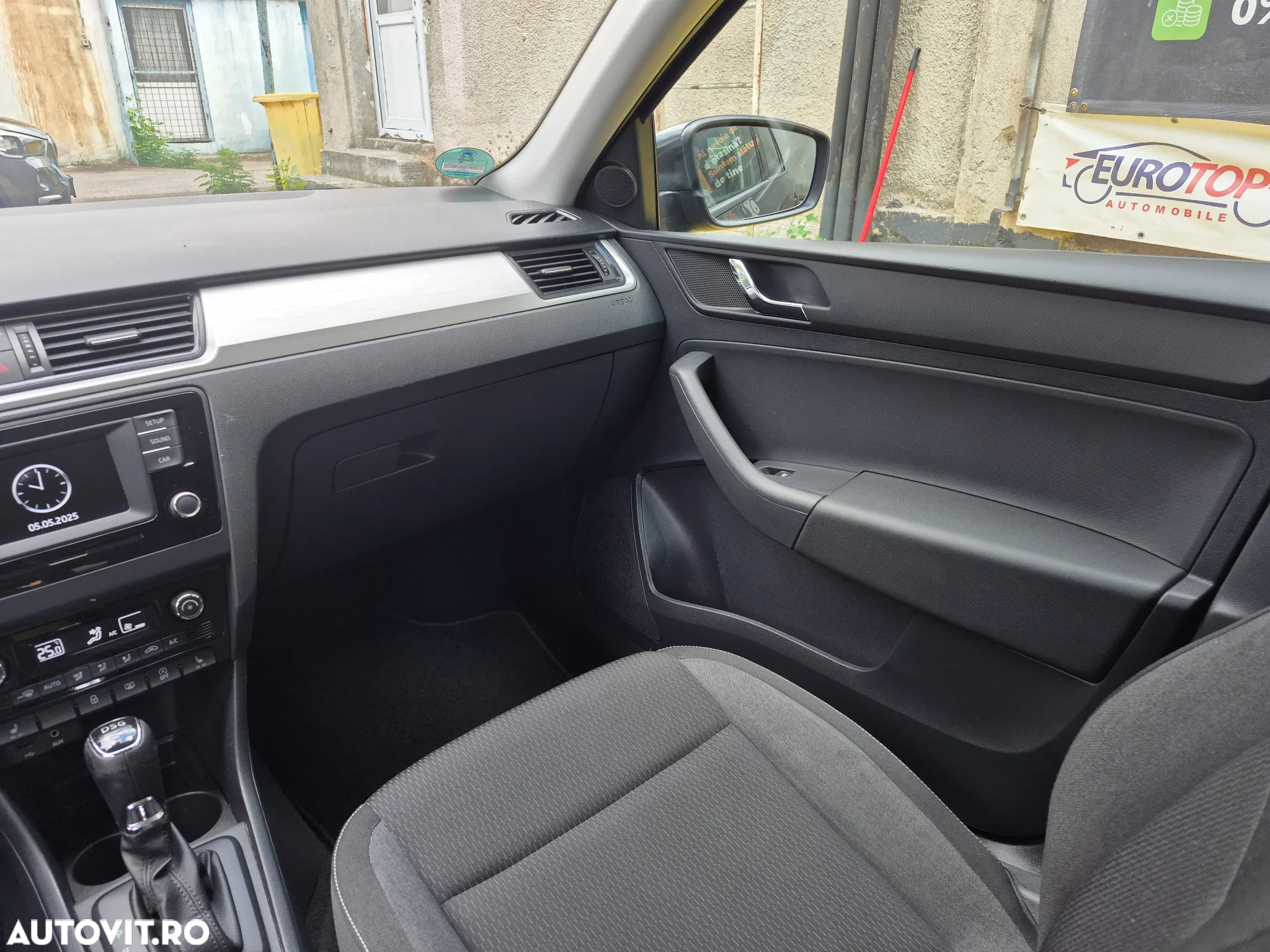 Skoda RAPID - 14