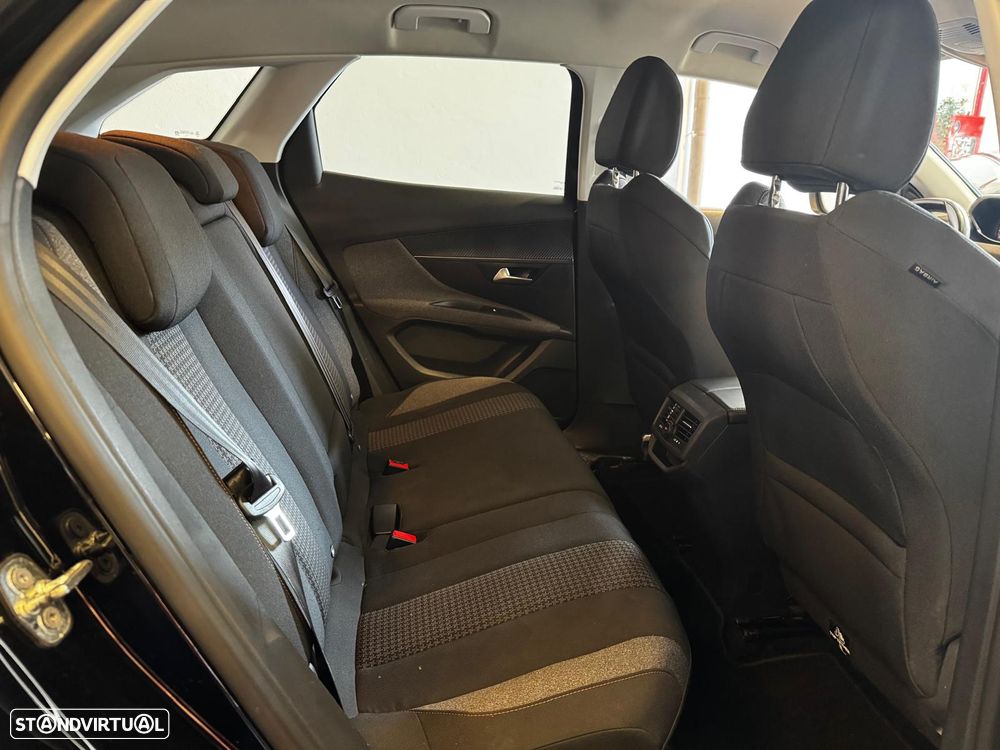 Peugeot 3008 PureTech 130 Stop & Start GPF EAT8 Active Pack - 15