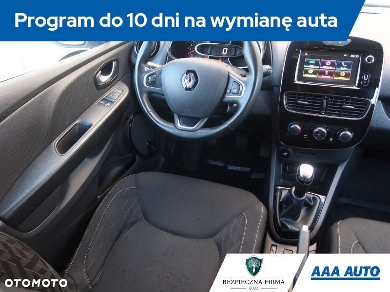 Renault Clio - 8