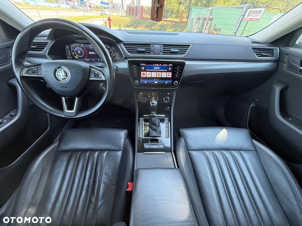 Skoda Superb 2.0 TDI DSG Premium Edition - 15