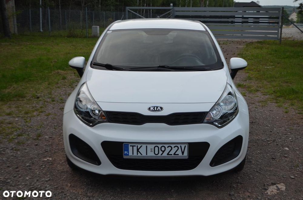 Kia Rio 1.2 L - 7