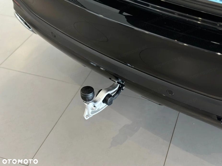 Mercedes-Benz GLS - 22