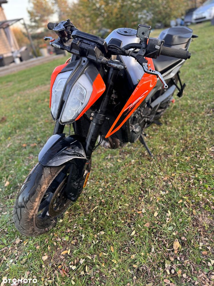 KTM Duke 790 - 5