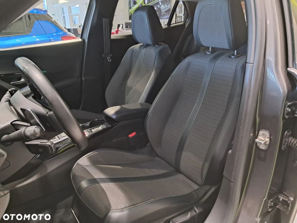 Peugeot 2008 1.2 PureTech Allure S&S EAT8 - 10