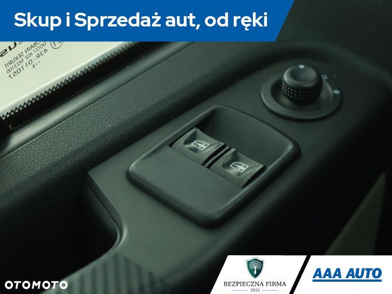 Renault Trafic - 15