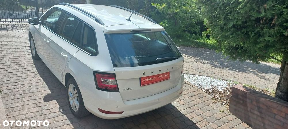 Skoda Fabia 1.0 TSI Ambition - 6
