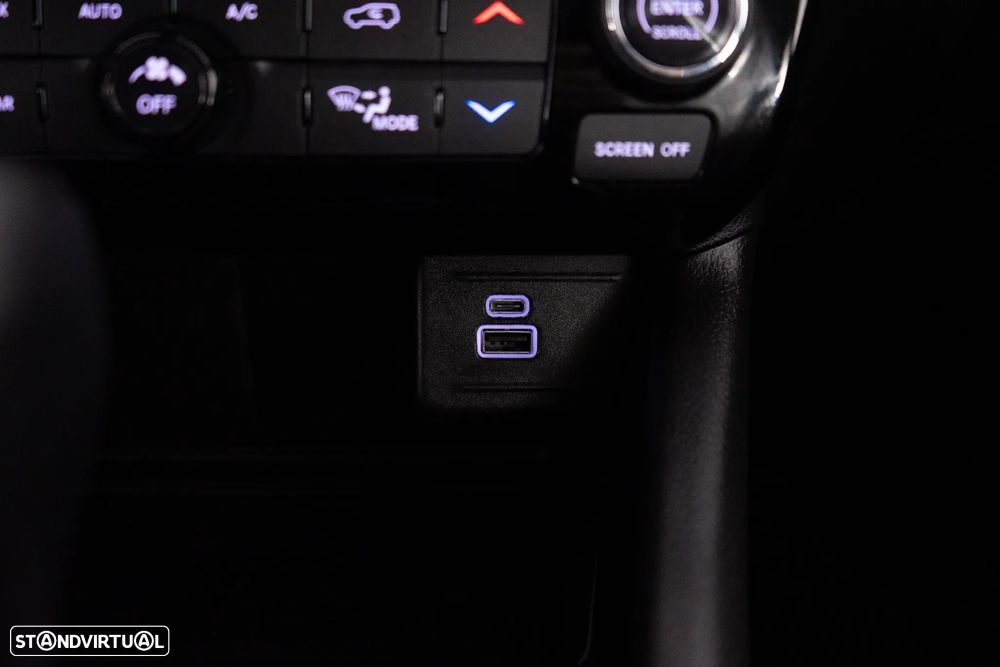 Jeep Compass 1.3 TG Limited - 24