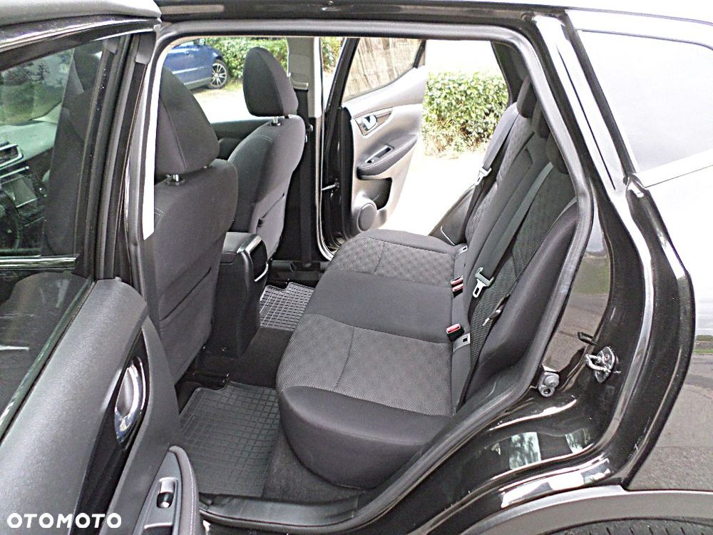 Nissan Qashqai 1.6 DIG-T Tekna - 22